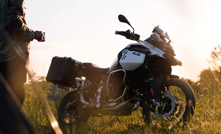 bmw-motorrad.f-900-gs-adventure.foto49216_890