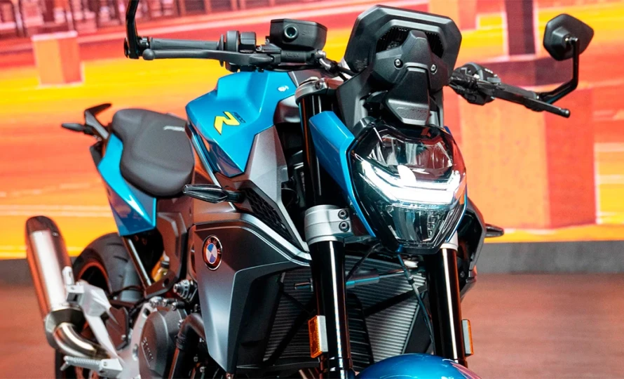 bmw-motorrad.f-900-r.foto49359_890