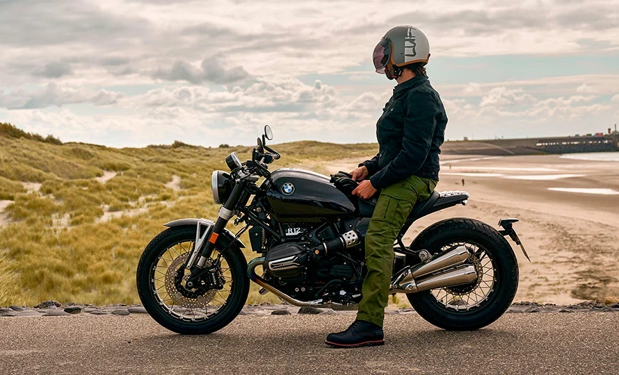 bmw-motorrad.r12.foto49314_890