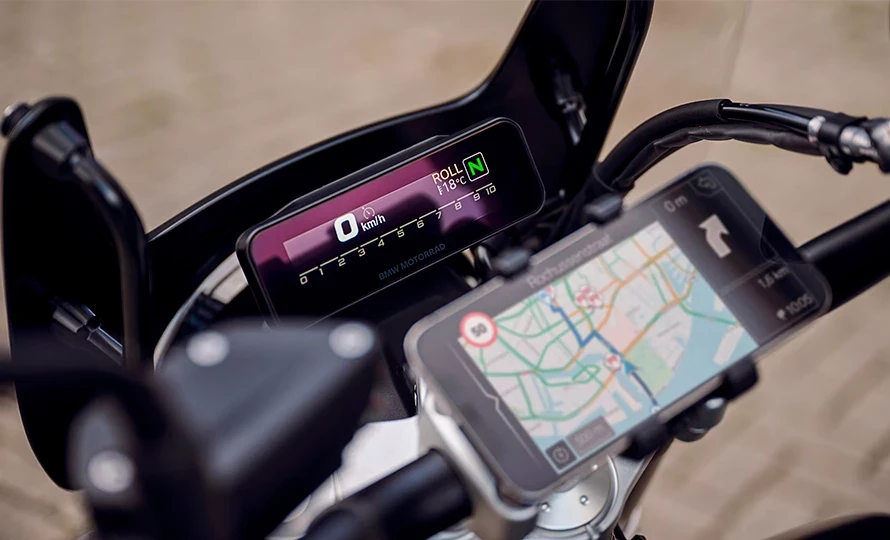 bmw-motorrad.r12.foto49315_890