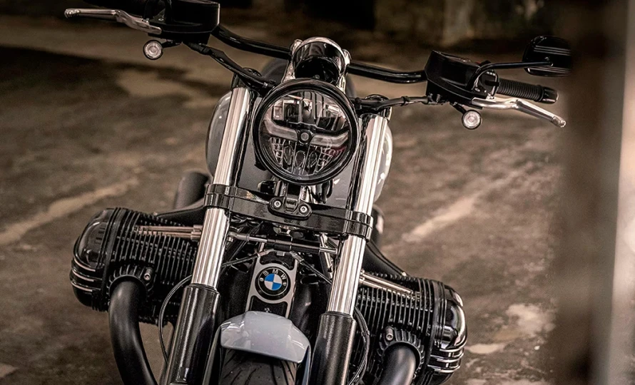 bmw-motorrad.r18.foto49350_890