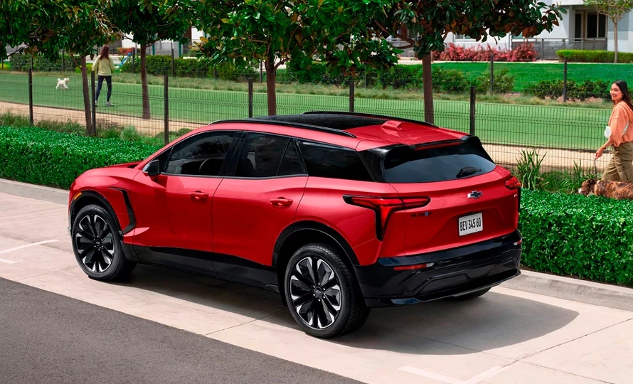 gallery-Blazer EV-image-4