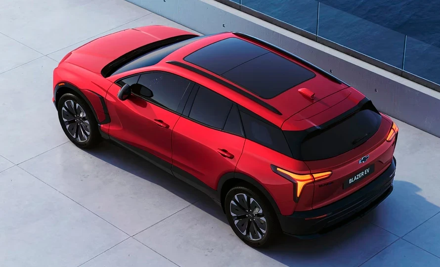 gallery-Blazer EV-image-5