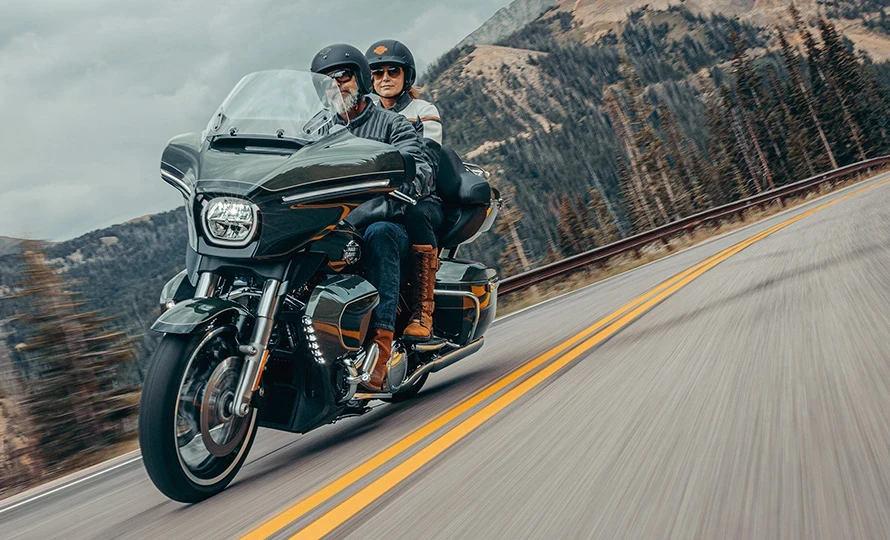 harley-davidson.street-glide-limited.foto49186_890