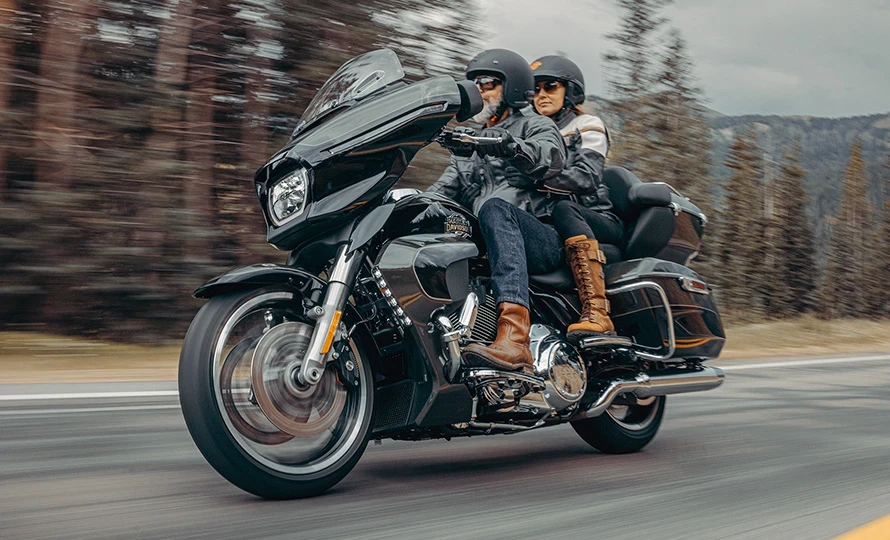 harley-davidson.street-glide-limited.foto49187_890