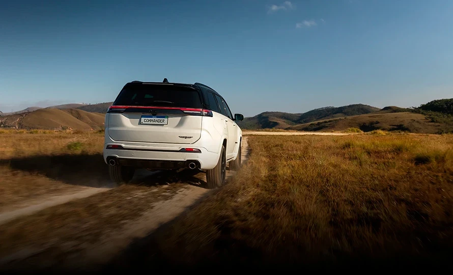 jeep.commander.foto49716_890