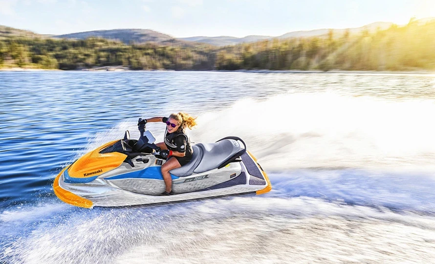 kawasaki.jet-ski-st-160x.foto49497_890