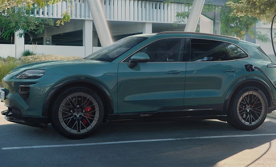 porsche.cayenne-electric.foto49764_890