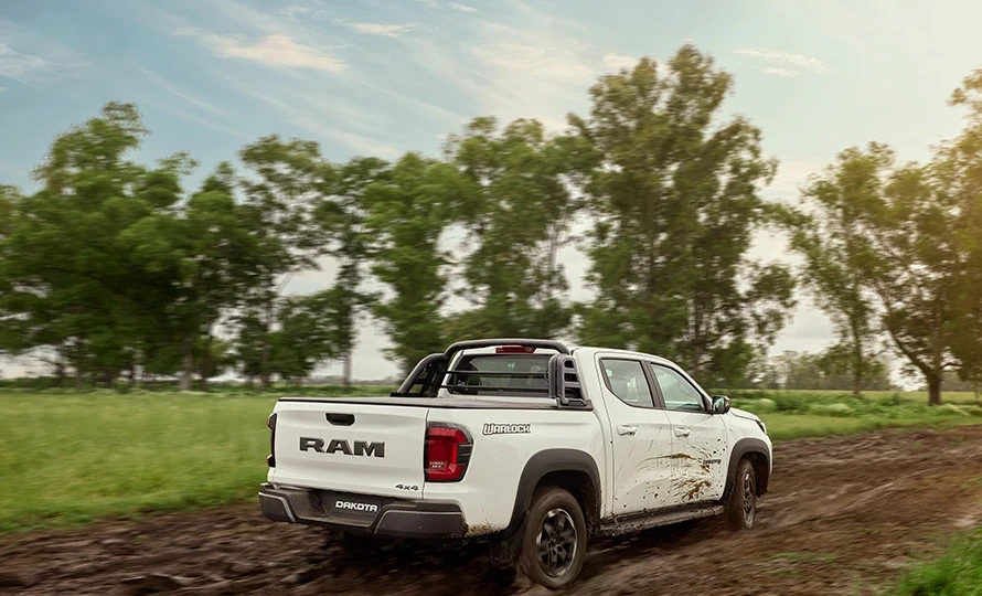 ram.dakota.foto49464_890