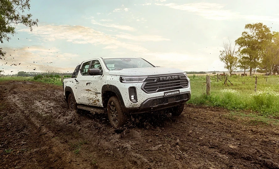 ram.dakota.foto49465_890