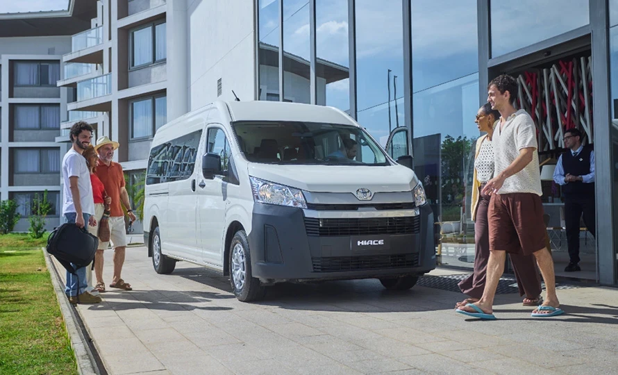 toyota.hiace.foto49097_890