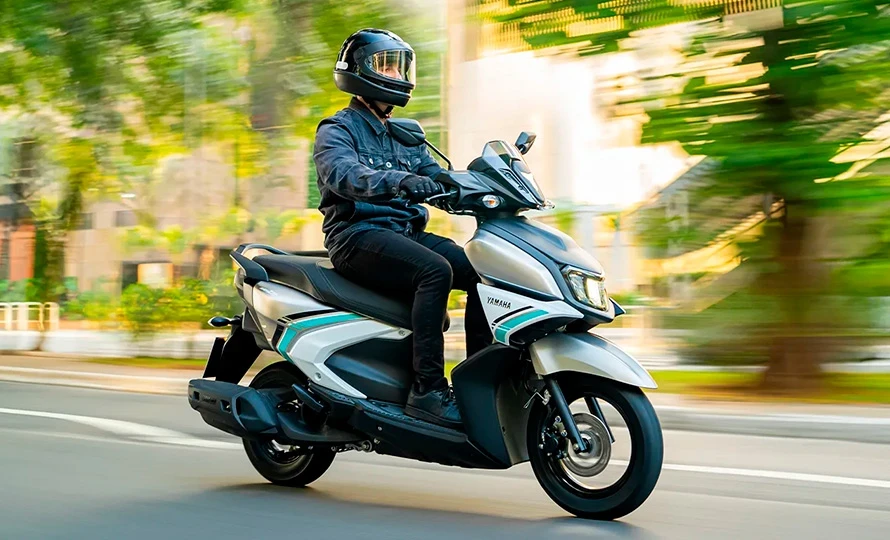 yamaha.yamaha-zr-hybrid-connected.foto49752_890